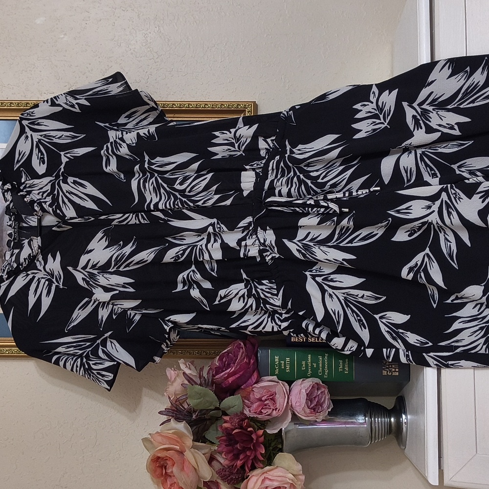 Ralph Lauren Monochrome Leaf Pattern Jumpsuit Size 14 P Scandinavian Vacation - Picture 9 of 9